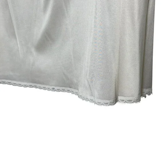 Vintage Vanity Fair Half Slip Large Cream Nylon Lace Trim 22" Made in USA - Picture 2 of 9
